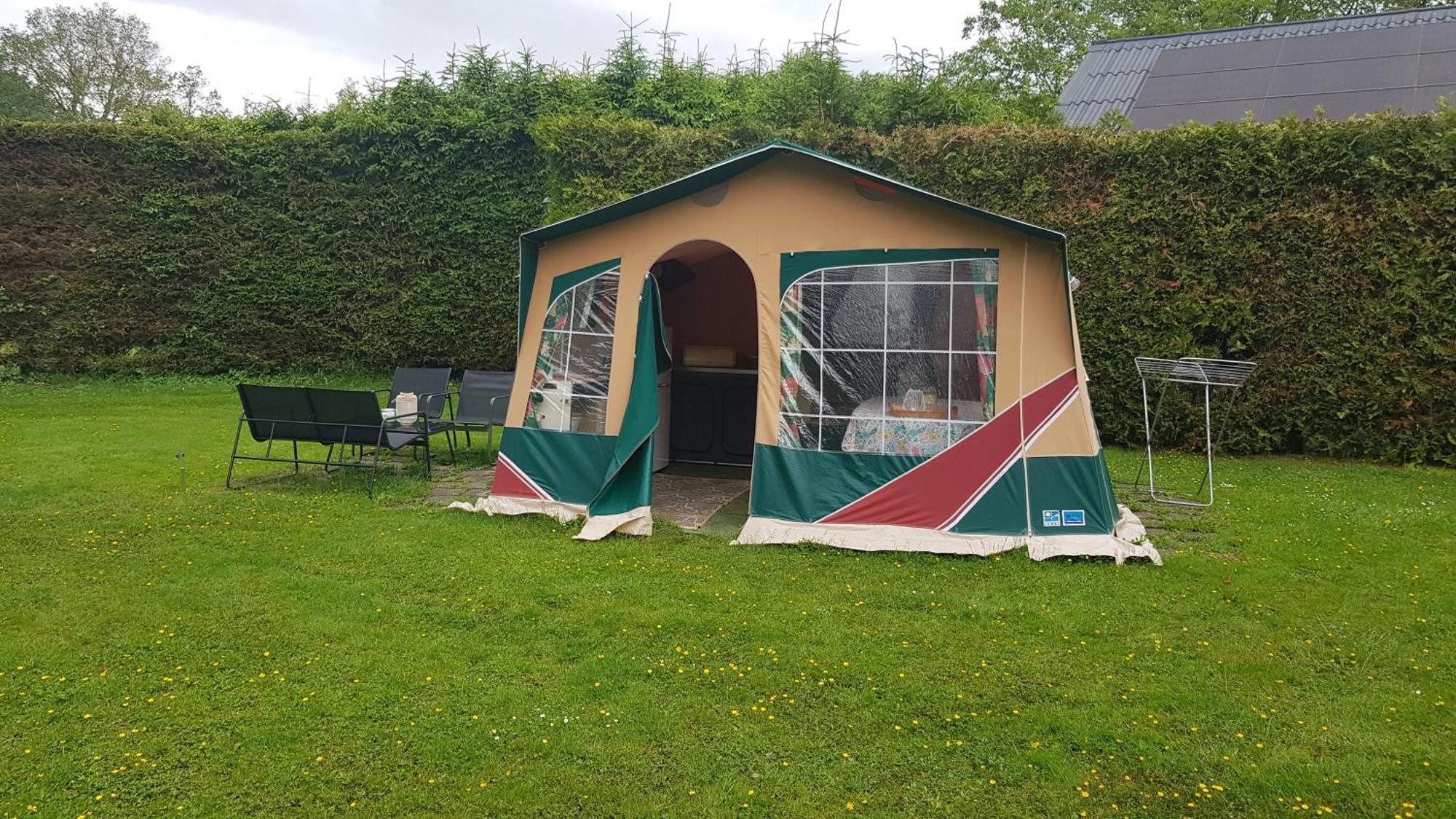 Basic Ingerichte Vouwwagen Op Camping Westenenk, Wijster מראה חיצוני תמונה